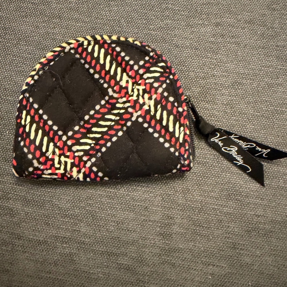 Vera Bradley Quilted Cotton Coin Purse Zip Pouch Black Red Yellow Plaid Divided - Picture 1 of 3